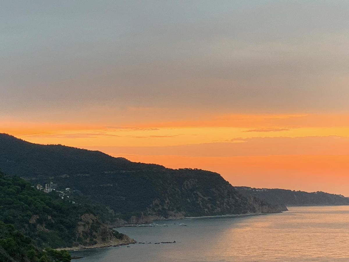 ⭑ Terrace + Sea Views + Private Beach. What Else? ⭑ Tossa de Mar Ngoại thất bức ảnh